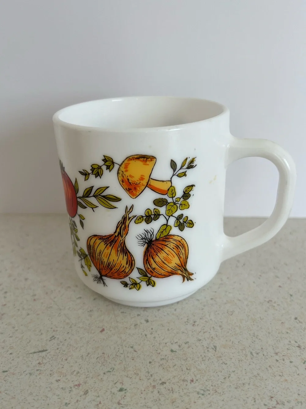 Arcopal France Mushrooms Milk Glass Mug Vegetables Onions Tomato Vintage 8oz Cup